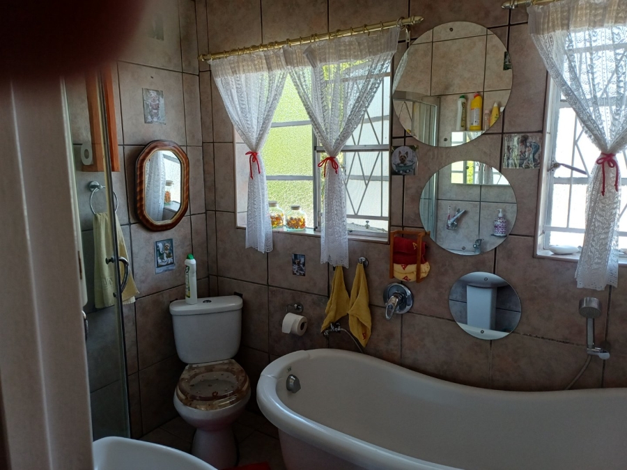 3 Bedroom Property for Sale in Wilgehof Free State